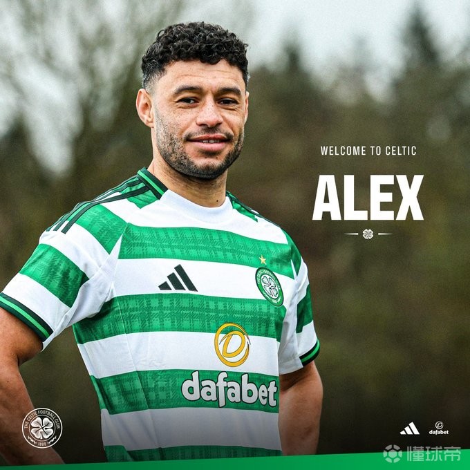 官方：前阿森纳、利物浦中场张伯伦以自由身加盟凯尔特人