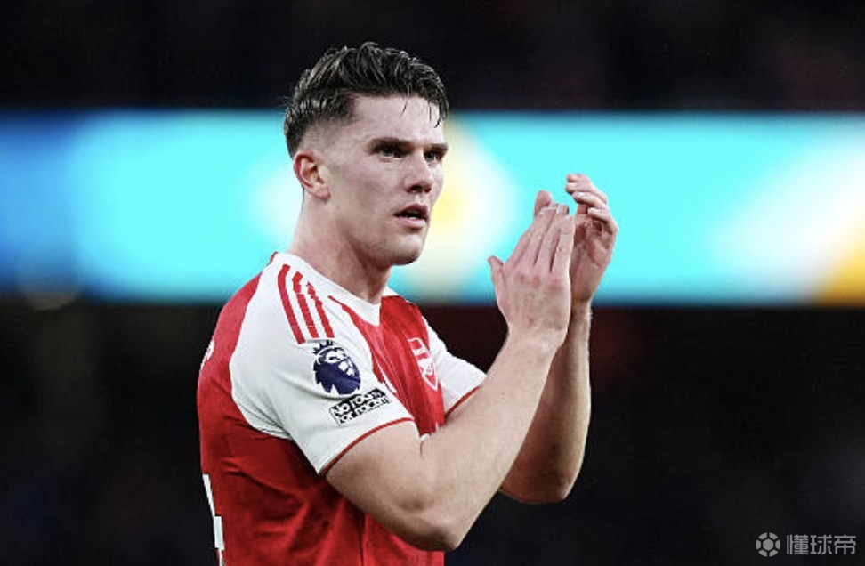 默森：目前无论是哲凯赖什还是热苏斯首发表现都不如替补好