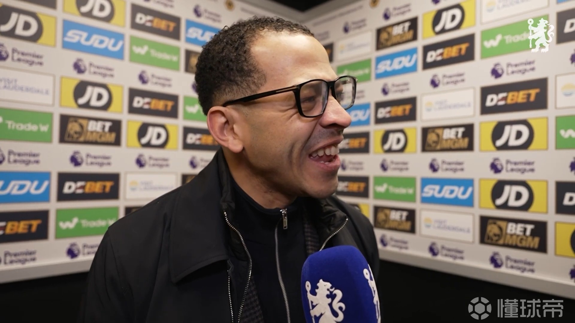 罗塞尼尔：外界对帕尔默有很多议论，他今天用戴帽做出了回应