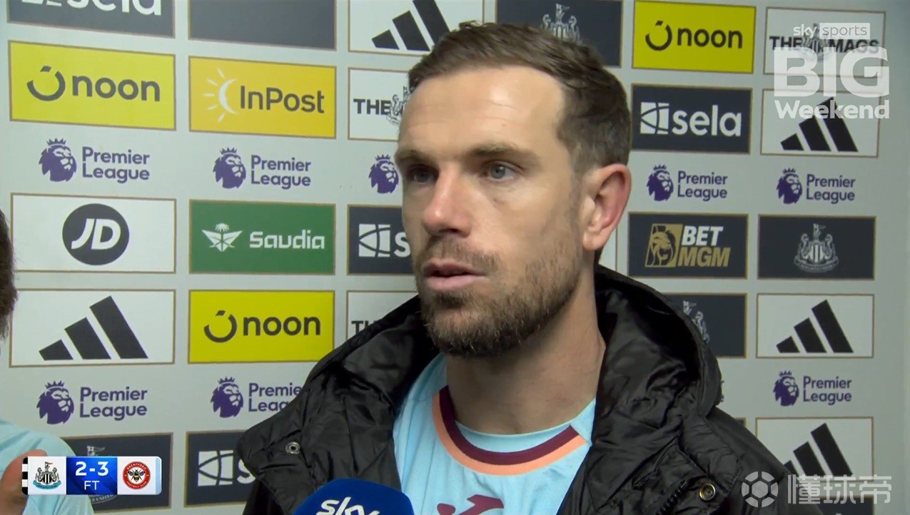 亨德森：整场比赛我们都在咬牙坚持，小伙子们顶住了压力