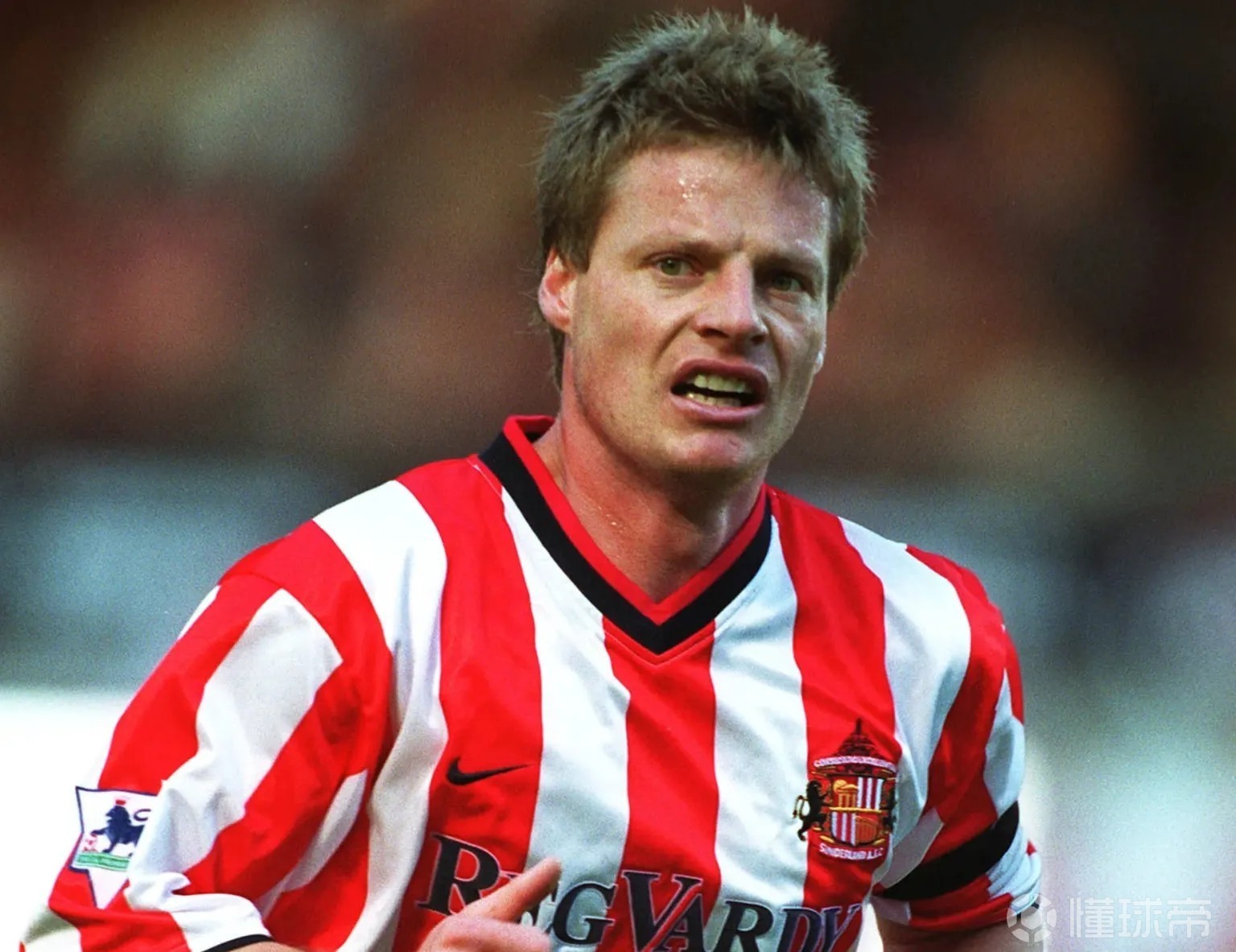 前桑德兰球员：签约黑猫时，规定我如果去了太空合同就会失效