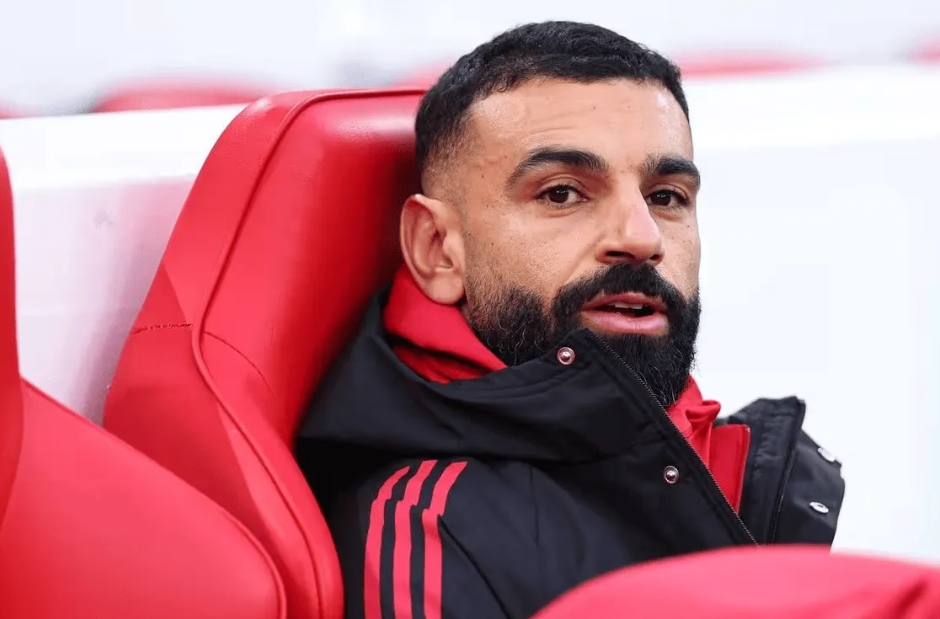 镜报：沙特迫切希望萨拉赫接替C罗成为新的联赛招牌