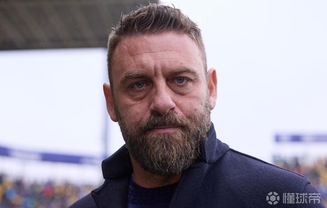 德罗西谈那不勒斯获点：我已经不认识足球了，现行规则太糟糕