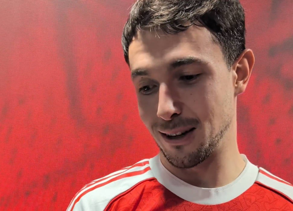 苏比门迪：我要把进球和庆祝动作献给梅里诺，我们将陪伴他