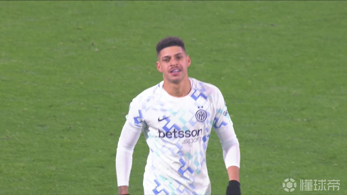 爆杆抽射，路易斯-恩里克打进国米生涯首粒进球