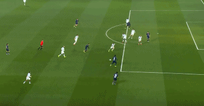 第74分钟，李刚仁右路内切抽射破门，巴黎5-0马赛