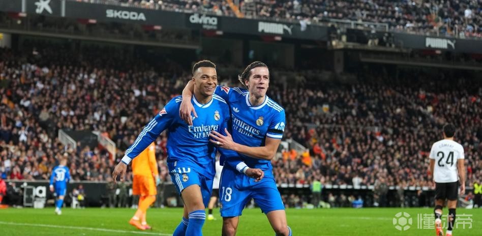 卡雷拉斯：姆巴佩就是一头猛兽，能和他成为队友是一种荣幸