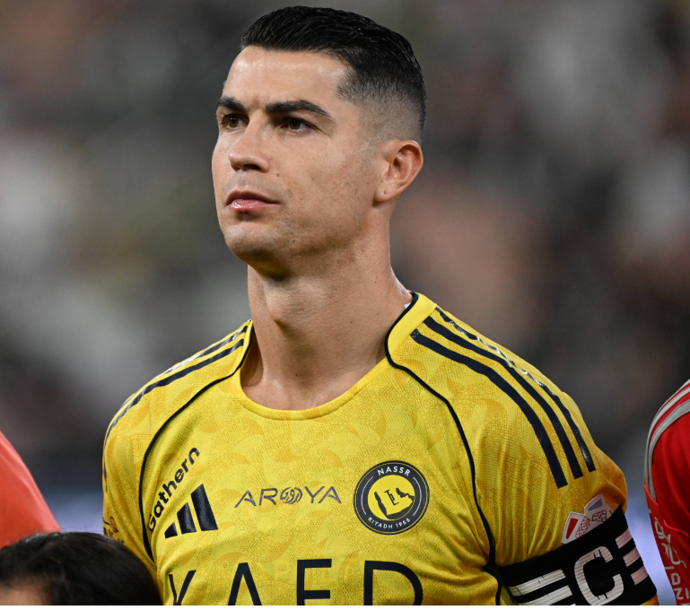 沙特媒体：C罗告知主帅不参加亚冠2，将留在利雅得训练