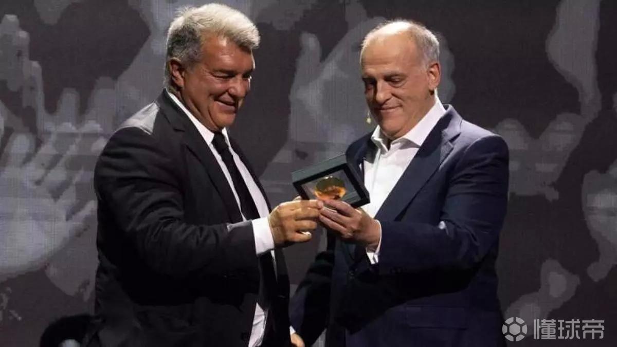 特瓦斯被举报泄露巴萨财务信息，拉波：俱乐部没遭受任何损害