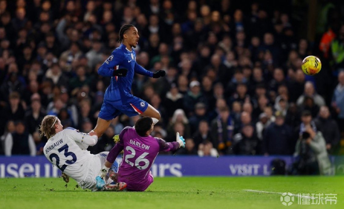 连续两个赛季英超进球上双，若昂-佩德罗成巴西球员第四人