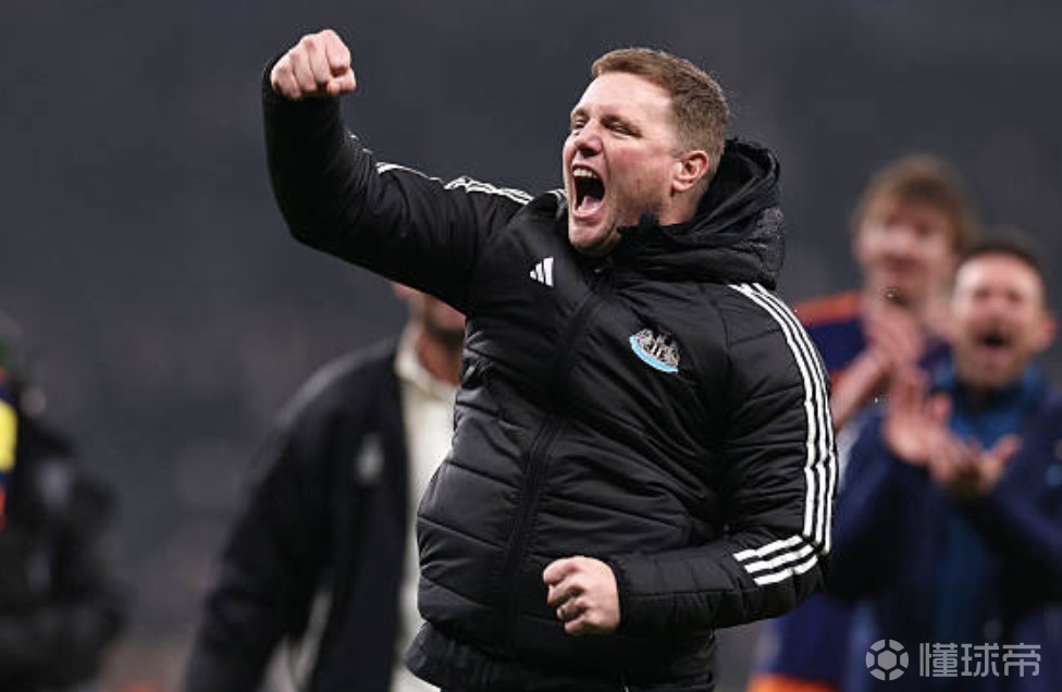 埃迪-豪：比赛结束时球员几乎都抽筋了；拉姆齐正在适应球队