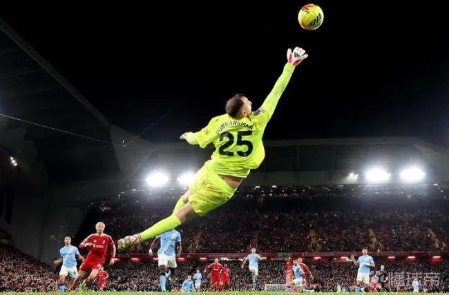 TA：多纳鲁马对关于自己“脚下技术不好”的说法感到不满