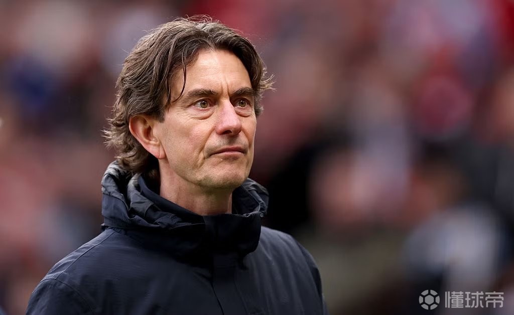邮报：列维离开后球迷无法发泄，弗兰克成了炮火的集中目标