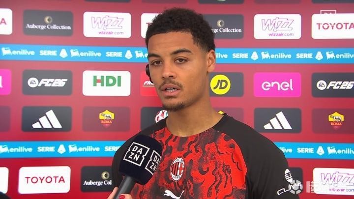 德温特：我爸是米兰球迷，本想用西多夫名字给我取名克拉伦斯