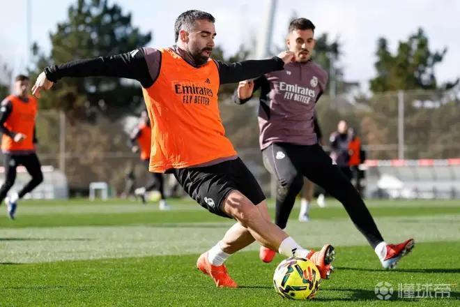 马卡：希门尼斯将参加卡斯蒂亚比赛，战皇社卡瓦哈尔可能首发