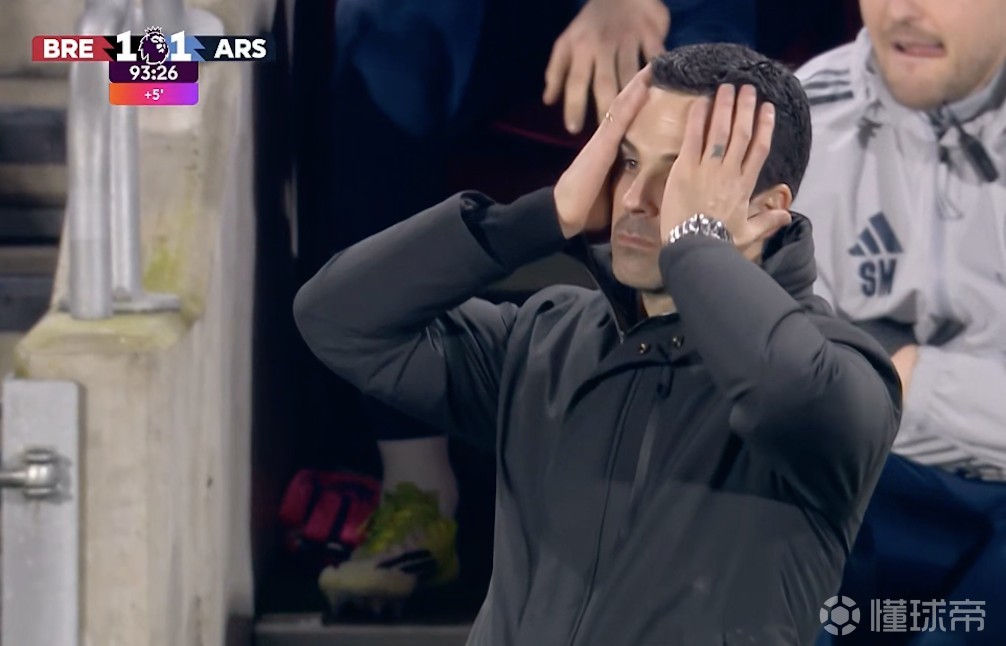 1-1战平小蜜蜂，阿森纳本赛季英超领先的情况下第三次丢分