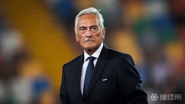 斯基拉：意足协主席与罗基进行长时间通话，希望更改VAR规则