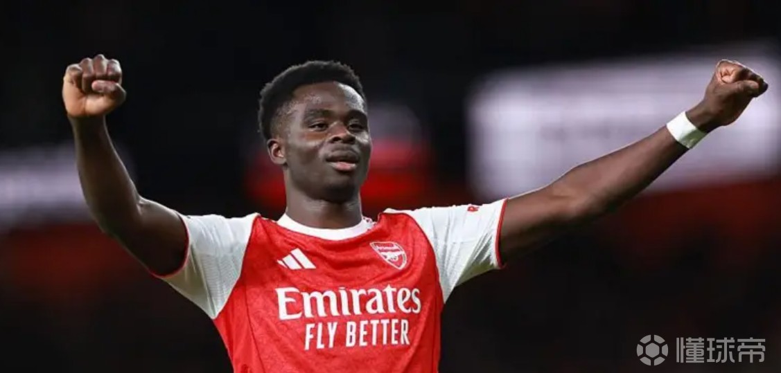 名记：萨卡已经与阿森纳续约至2031年，周薪超过30万镑