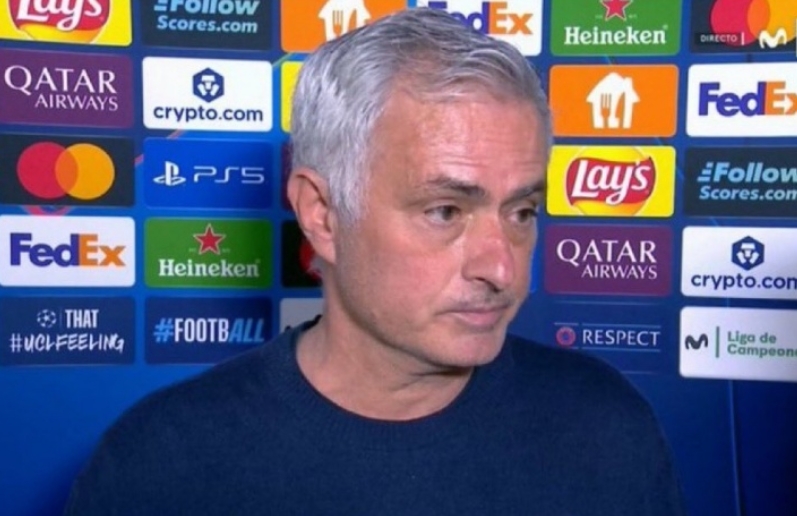 穆帅：被罚下是因为我说裁判有份名单写着琼阿梅尼他们不能吃牌