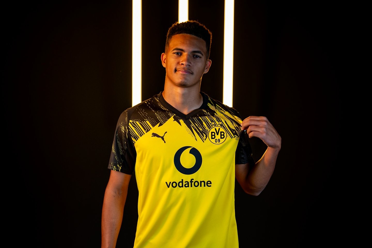 多特新援普拉特斯：我想成为最好的边后卫之一，想赢欧冠冠军