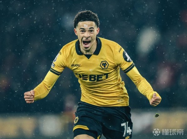 首秀进球绝平阿森纳，狼队小将埃多齐：这是我一生铭记的时刻