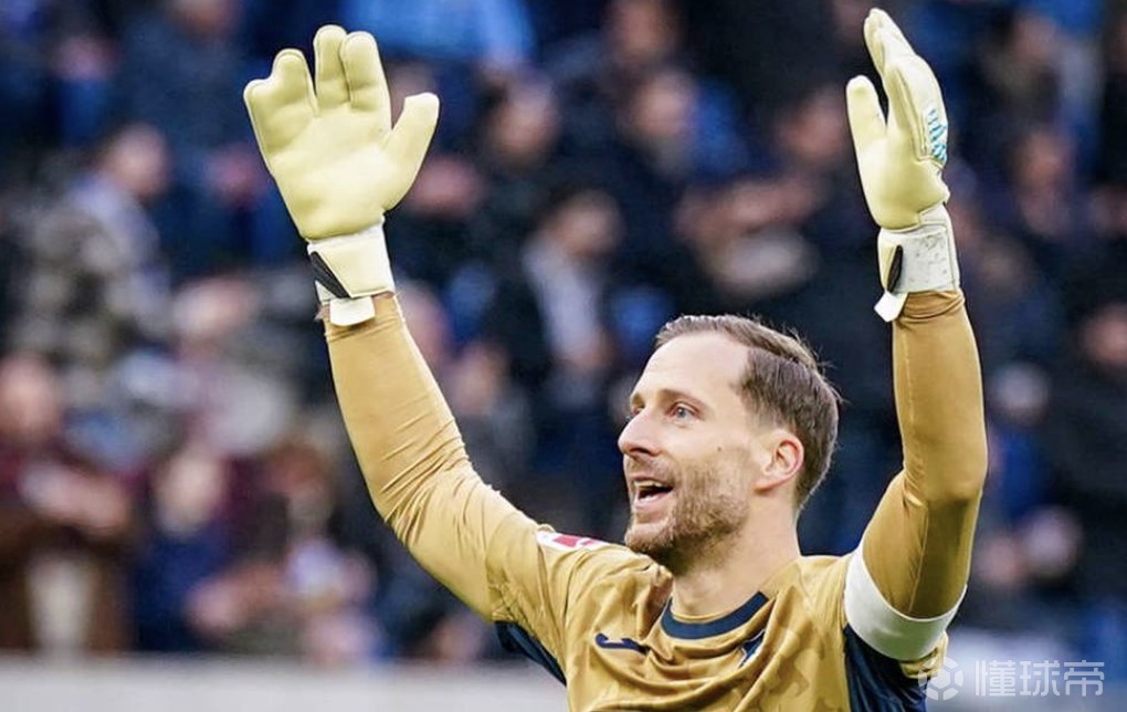 卡恩：即便是诺伊尔被讨论的情况下，鲍曼也没表现出任何弱点