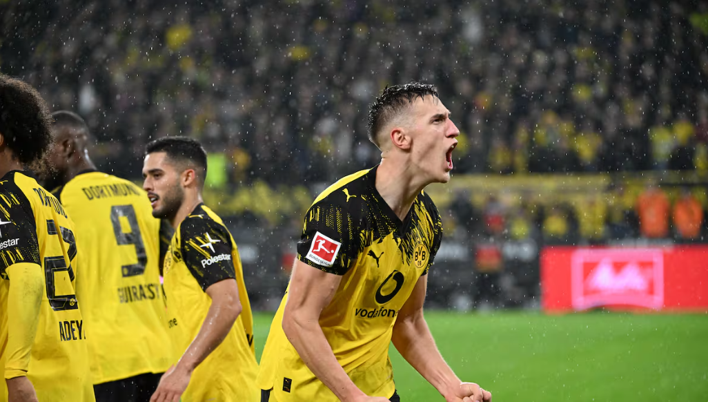 皇马密切关注施洛特贝克，视其为中卫补强的重要人选