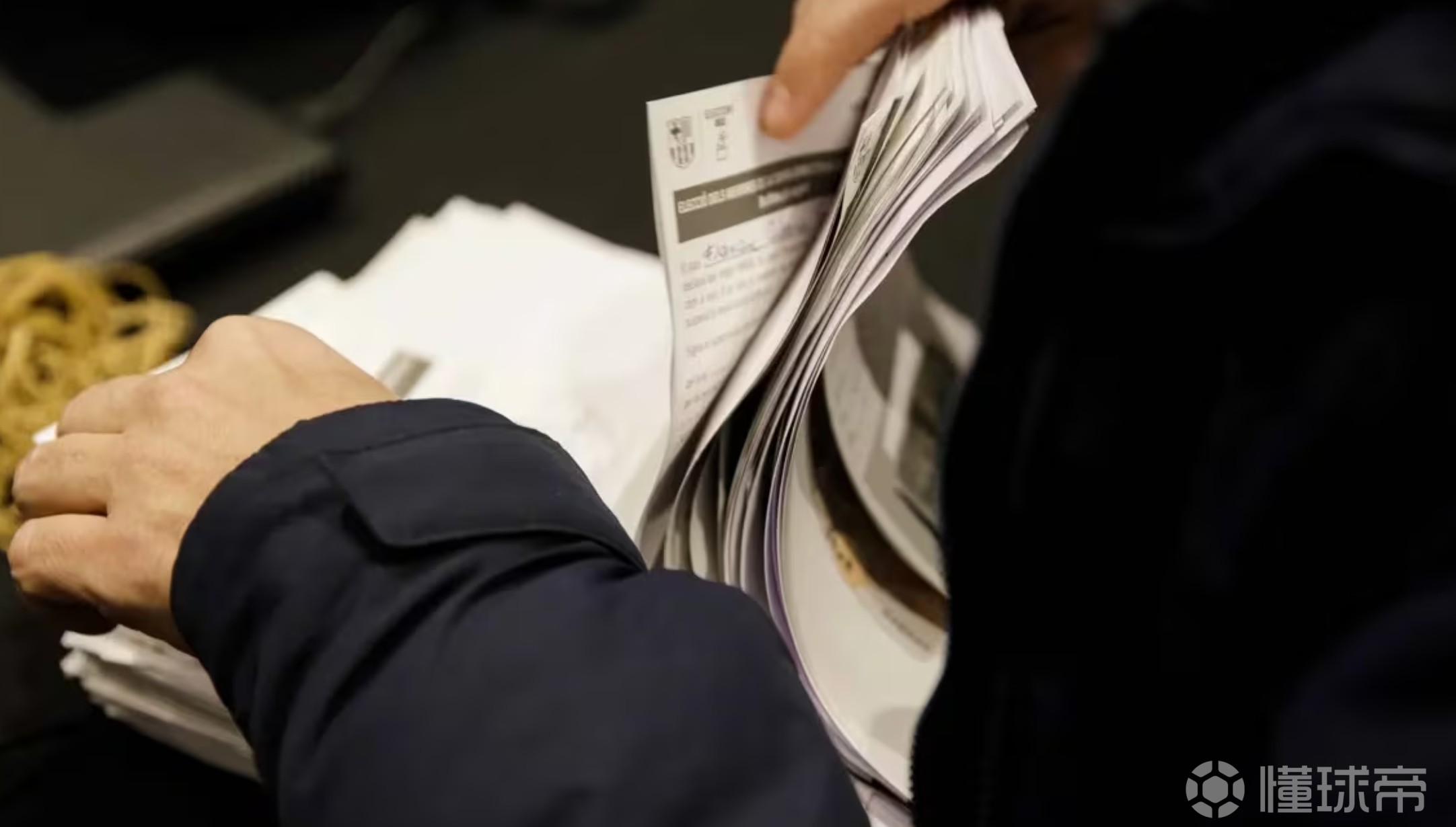 阿斯：有人租赁出售成为巴萨主席候选人所需的会员签名