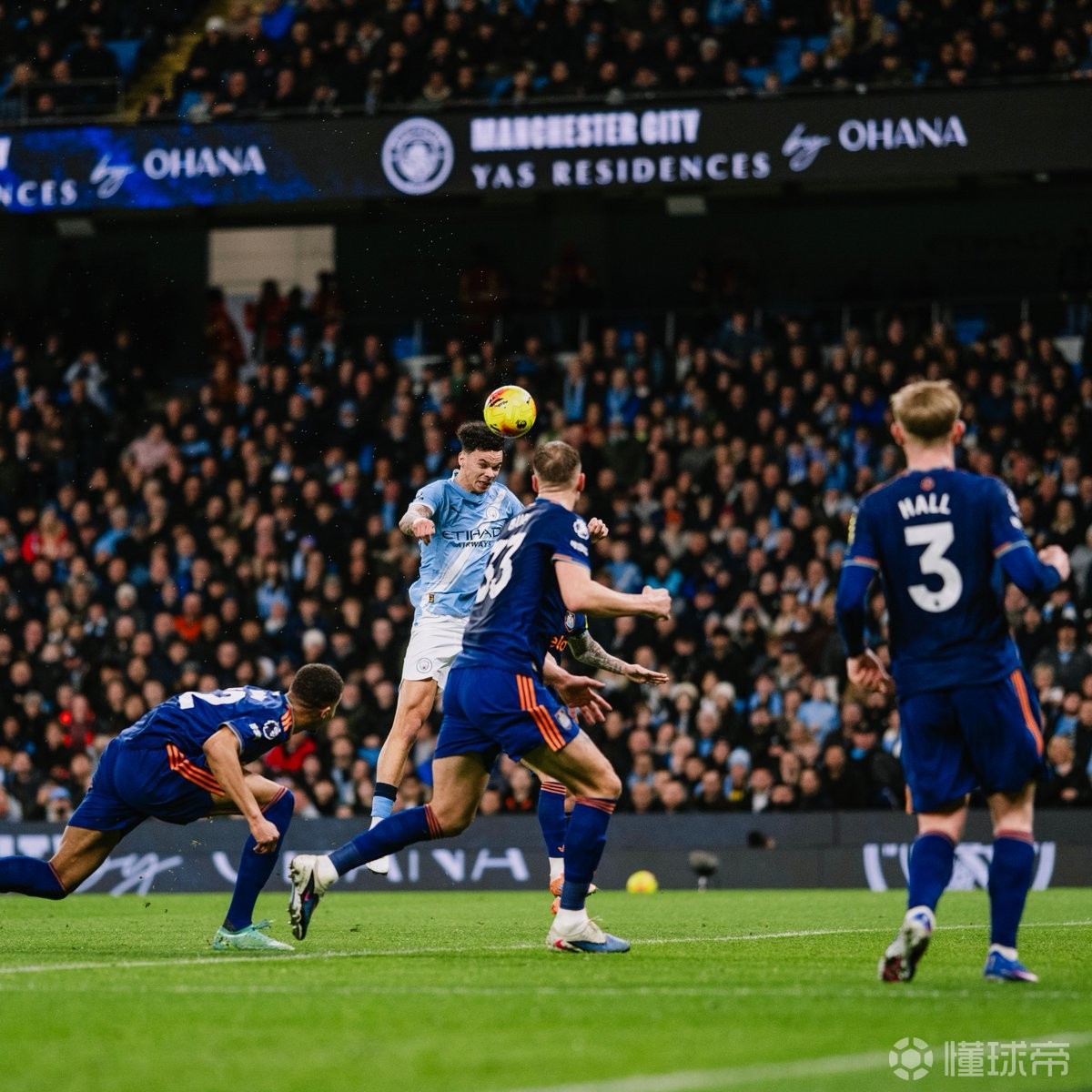 奥赖利首次英超双响，也是首次联赛主场连场破门