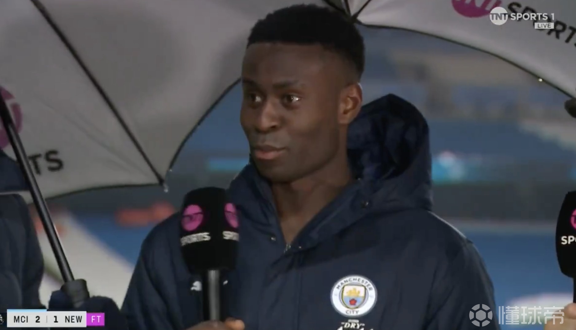 哈兰德能否踢中卫？格伊：他得留在前场，我不想被他抢走位置