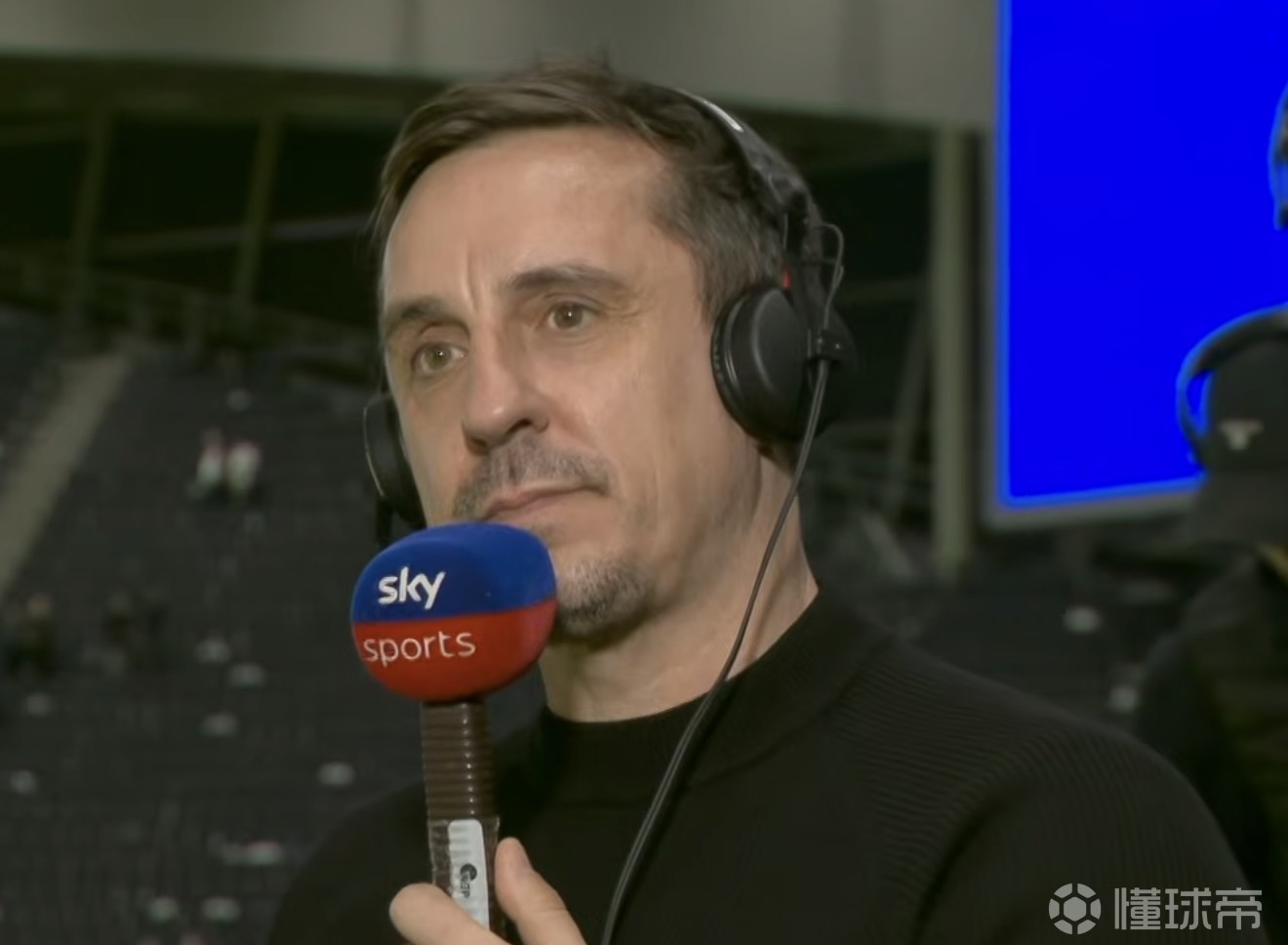 内维尔谈热刺：当一支球队伤病持续不断时，这就不再是偶然