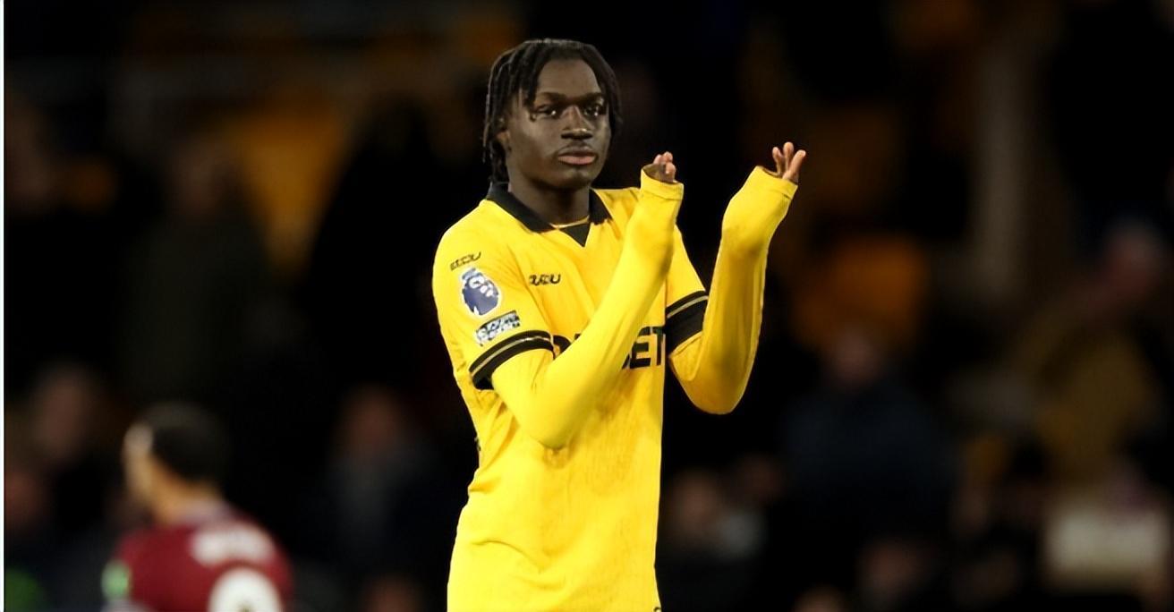 2球2助攻 18岁中场天才横空出世 漫天要价5000万镑 或吓退3大豪门