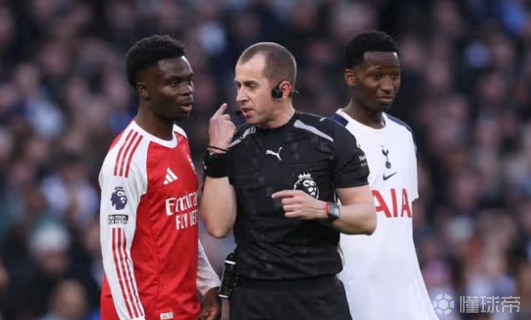 内维尔喷北伦敦德比裁判设备故障：完全胡闹，这可是关键战役
