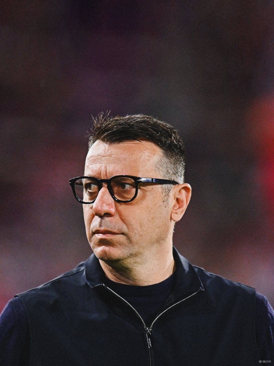 官方：都灵聘请达韦尔萨出任一线队主帅，双方签约至今年6月