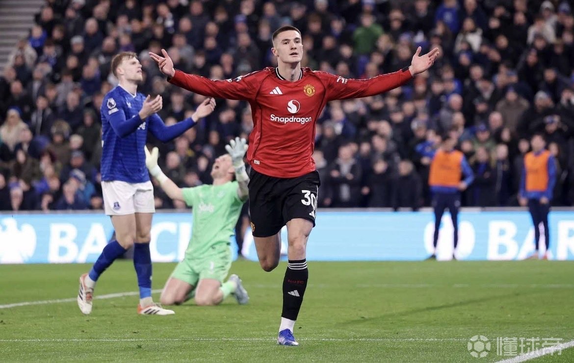 谢什科本赛季英超替补打入3球，没有其他球员比他更多