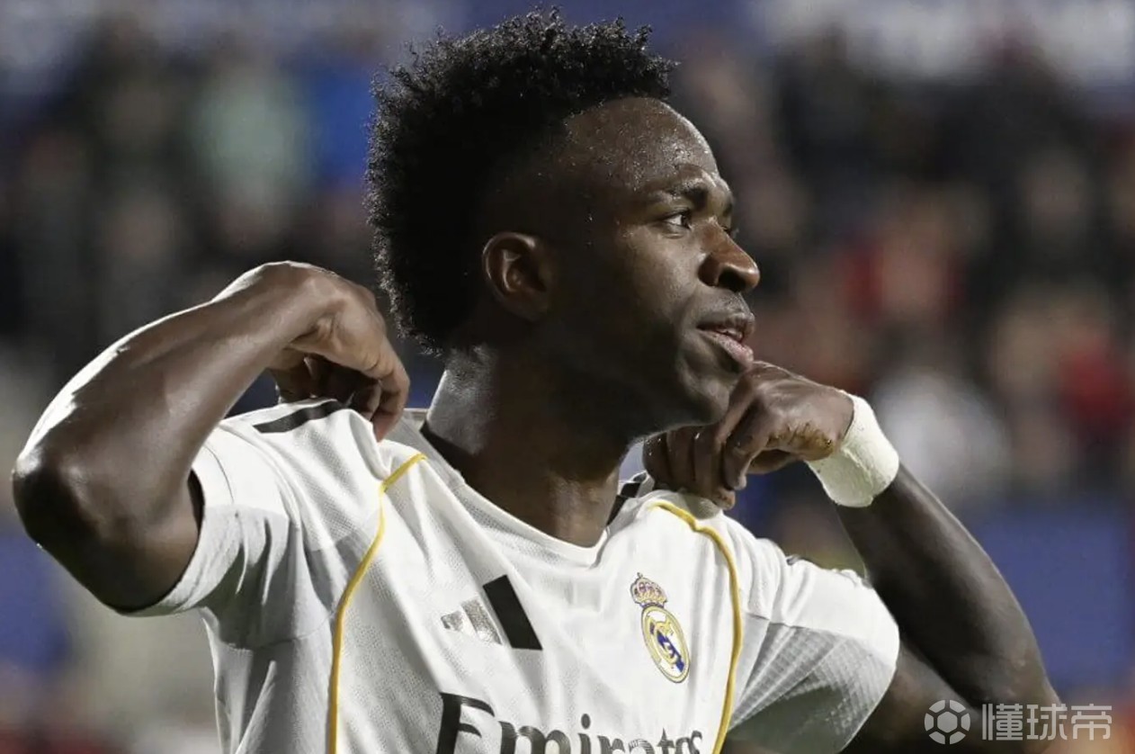 TA：皇马内部有人对阿韦洛亚不愿换下“不可触碰”的球员不满