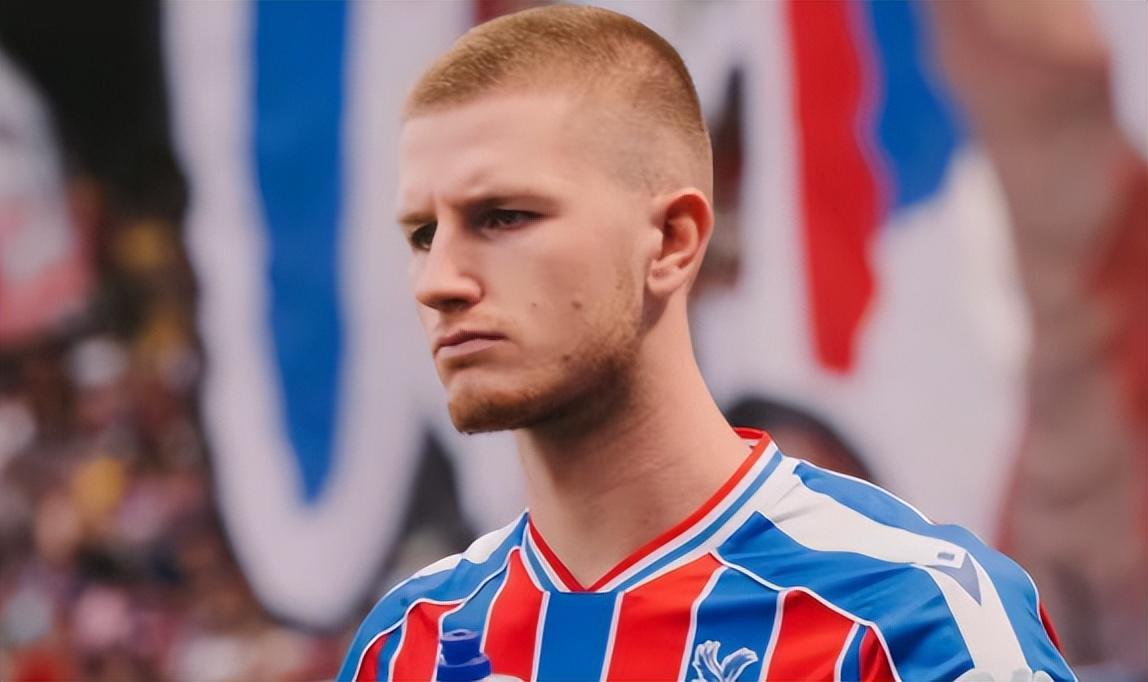 英格兰中场帝星横空出世！已成夏窗香饽饽，引得3大欧洲豪门疯抢