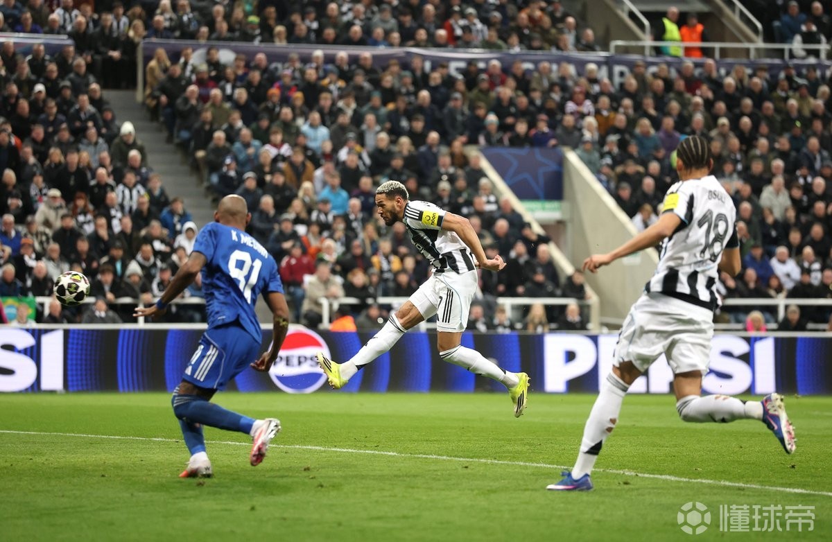 10场丢30球，卡拉巴赫创造欧冠历史单赛季丢球数纪录