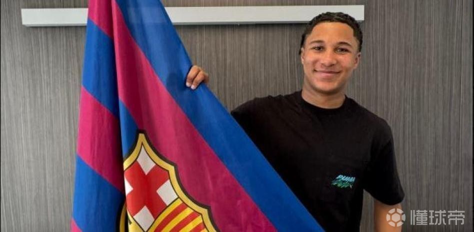 诺维奇总监：失去阿杰伊感到无比难过，但为他加盟巴萨而自豪