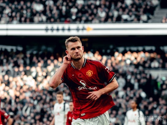 曼晚：德利赫特并不急于复出，他希望彻底解决背部问题后回归