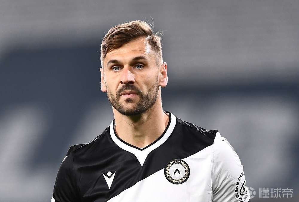 略伦特谈凯利红牌：他是冲着球去的，这球连黄牌都算不上