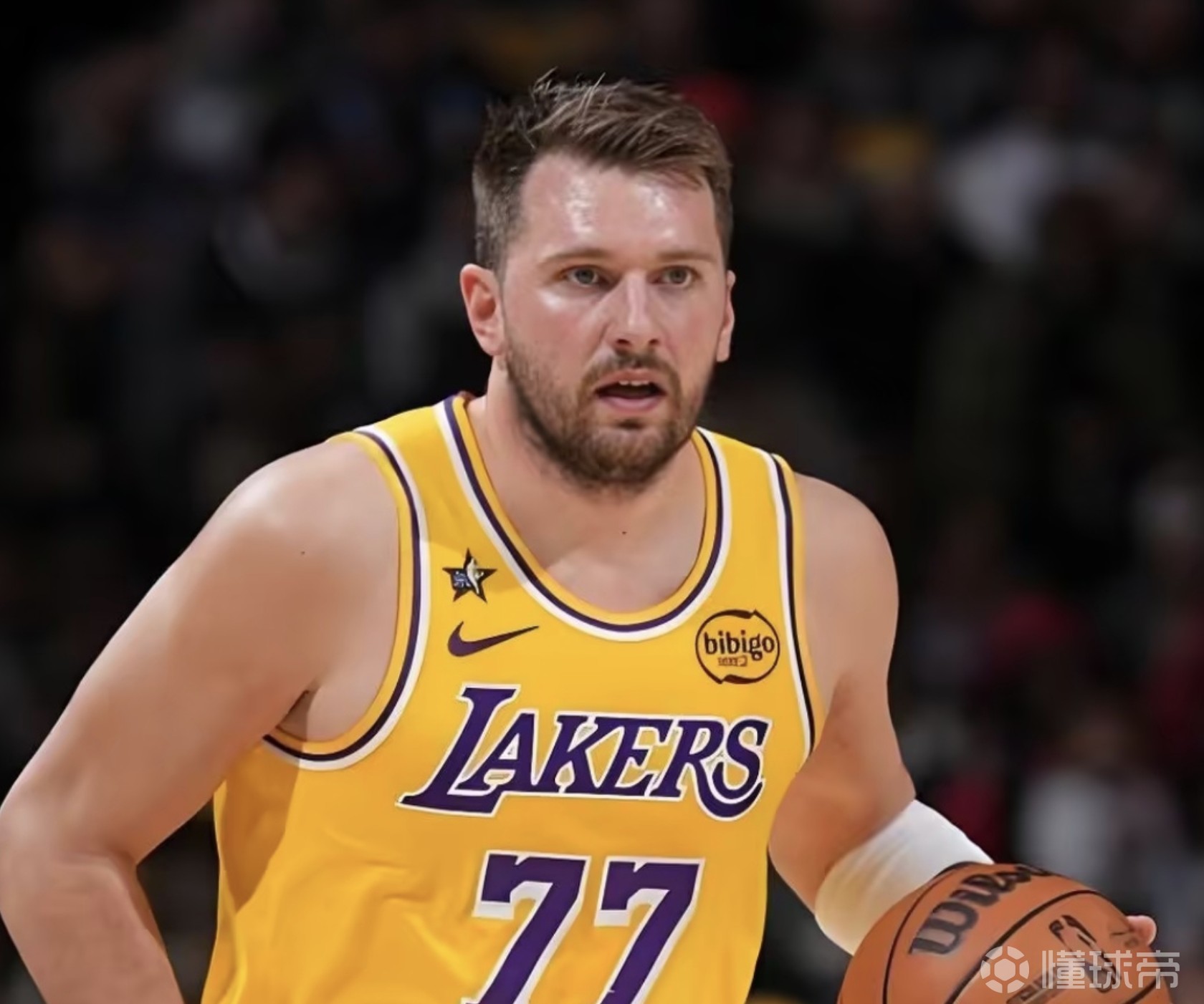 美媒解读东契奇拒投绝杀后唇语：詹姆斯让我传球，我就传了