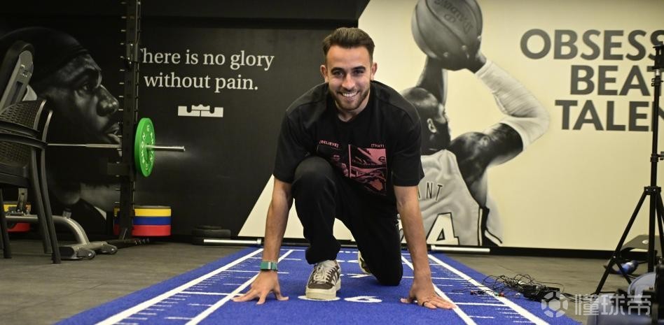 埃里克：我最习惯的位置还是中后卫，后腰位置对我来说最难