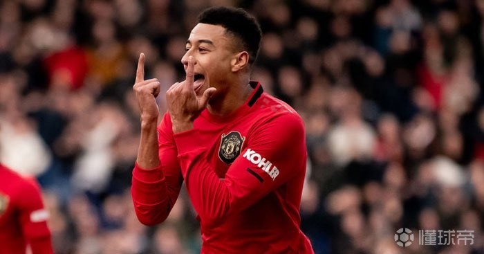 记者：林加德周末结束前决定下家，报价来自美职联、巴西和西班牙