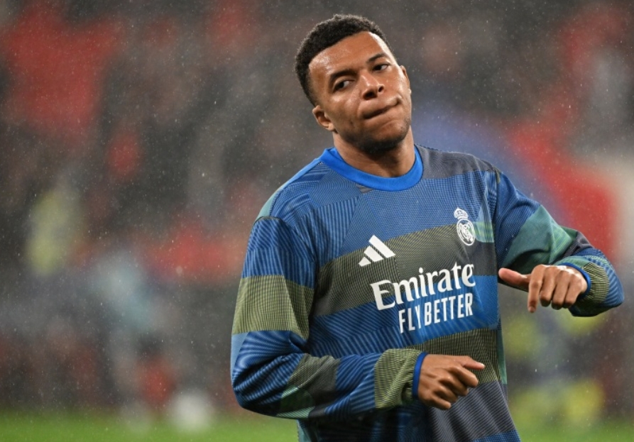 姆巴佩遭种族歧视！世体：检方要求判当事人监禁1年并罚款