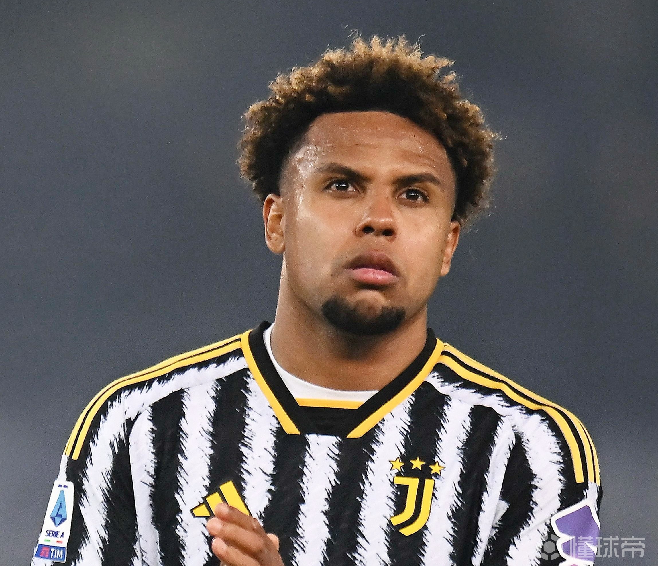 罗马诺：麦肯尼将在未来几天与尤文续约，税后年薪约400万欧