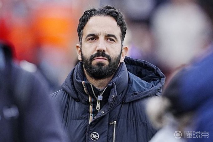 电讯报：曼联可能最终在阿莫林身上花费近2700万英镑