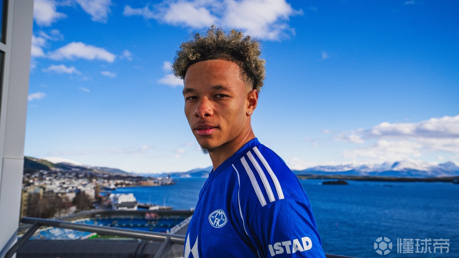 官方：利物浦边锋科内-多尔蒂加盟莫尔德；据悉费用为75万镑