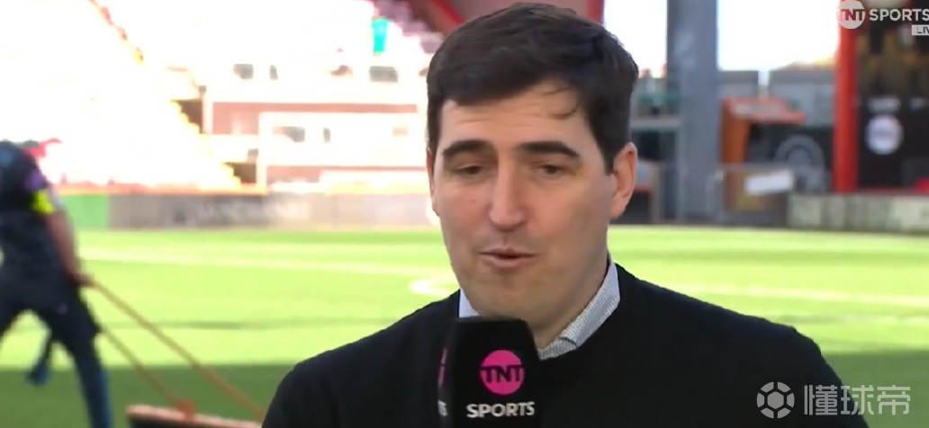 伊劳拉谈续约：现在还不能说；我在伯恩茅斯工作得非常愉快