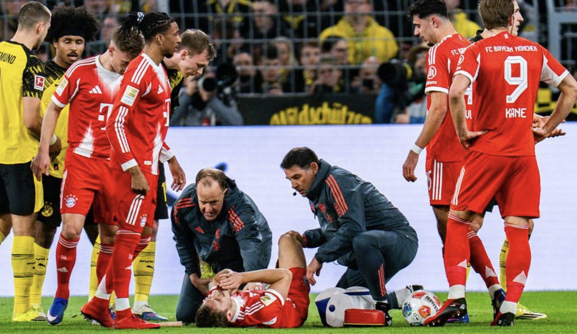 染黄后进球，施洛特贝克拼抢中踩到斯塔尼希奇右脚踝上方